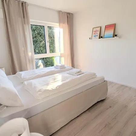 Neueröffnung Ostern 2026 -liegeplatz 4 Apartment *